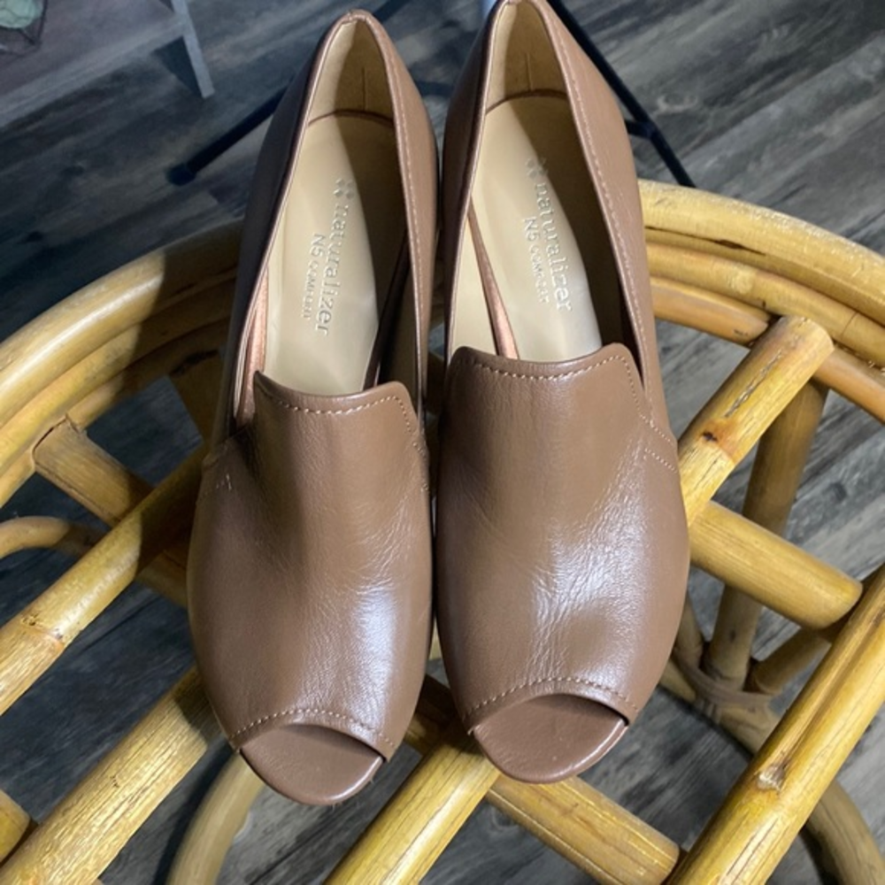 Naturalizer Brown Peep Toe Heels